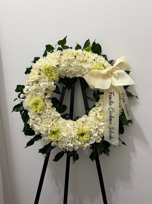 Corona Fúnebre con Flores Variadas