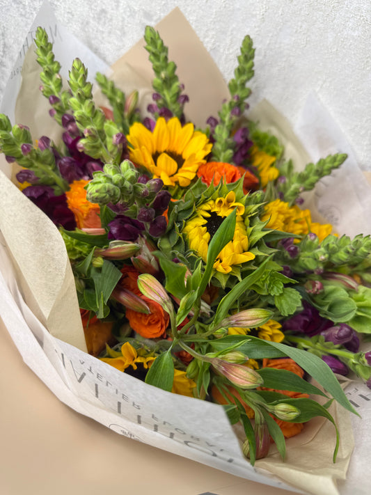 Ramo Mixto con Mini Girasoles, Perritos, Mini Rosas y Astromelias